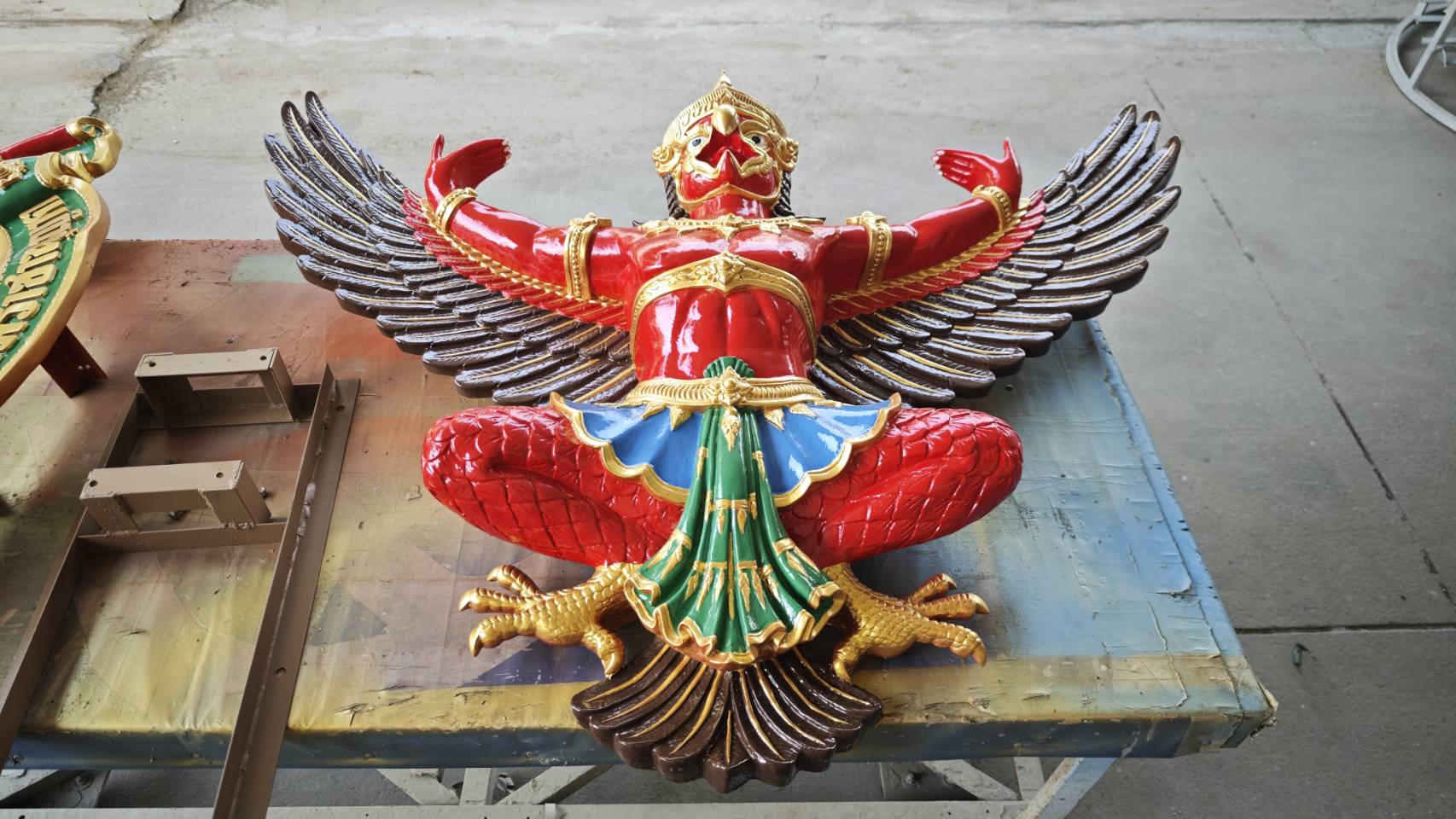 งานไฟเบอร์โลโก้